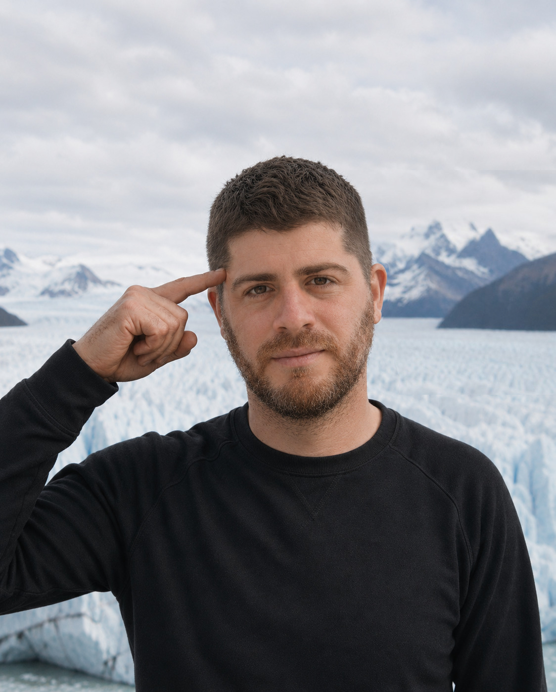 Guido Avogadro, smiling in front of the Perito Moreno glacier